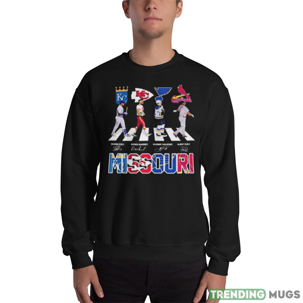 Missouri Teams Sport Salvador Perez Patrick Mahomes Vladimir Tarasenko and Albert Pujols Signature T Shirts - 18000 Unisex Heavy Blend Crewneck Sweatshirt Missouri Teams Sport Salvador Perez Patrick Mahomes Vladimir Tarasenko and Albert Pujols Signature T Shirts - 18000 Unisex Heavy Blend Crewneck Sweatshirt