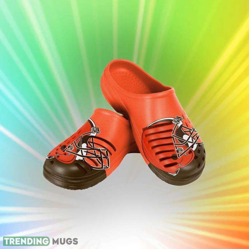 Cleveland Browns NFL Men And Women Colorblock Big Logo Clog Shoes For Fans - Cleveland Browns NFL Youth Colorblock Big Logo Clog_1 Cleveland Browns NFL Men And Women Colorblock Big Logo Clog Shoes For Fans - Cleveland Browns NFL Youth Colorblock Big Logo Clog_1