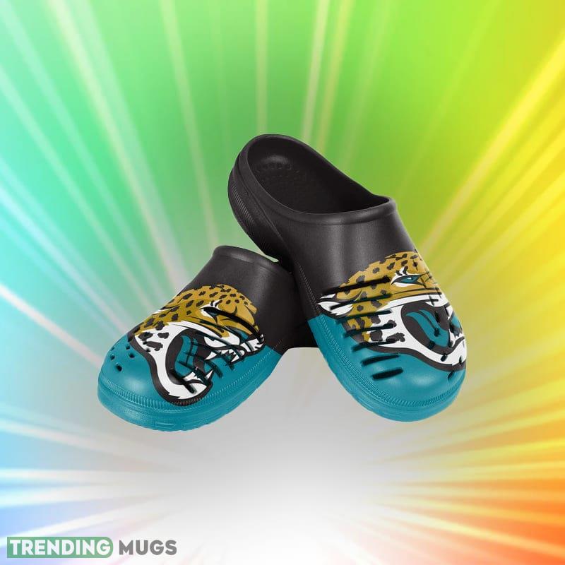 Jacksonville Jaguars NFL Men And Women Colorblock Big Logo Clog Shoes For Fans - Jacksonville Jaguars NFL Youth Colorblock Big Logo Clog_1 Jacksonville Jaguars NFL Men And Women Colorblock Big Logo Clog Shoes For Fans - Jacksonville Jaguars NFL Youth Colorblock Big Logo Clog_1