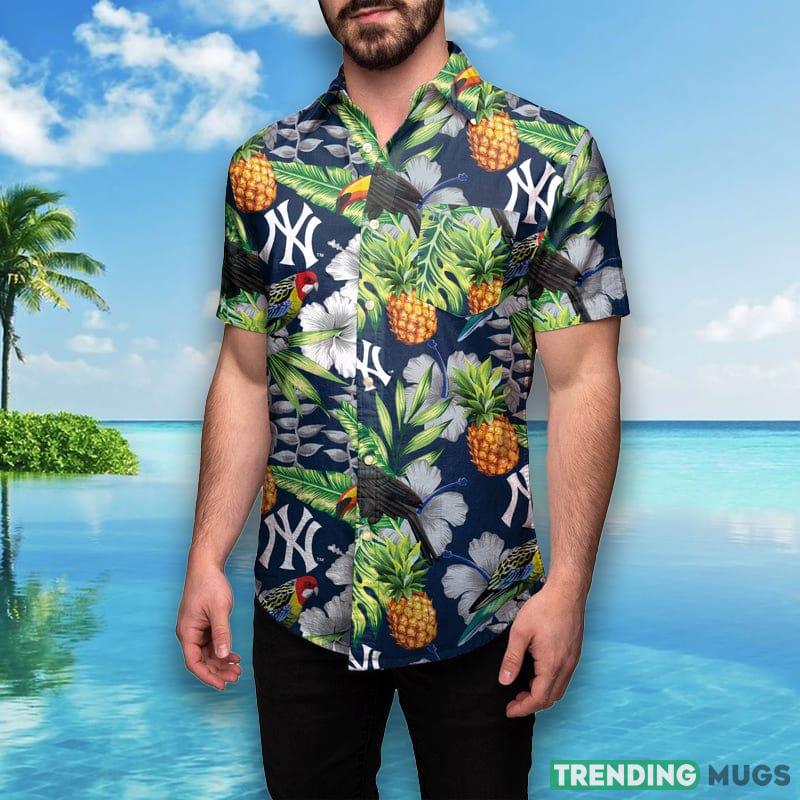 New York Yankees MLB Mens Floral Hawaiian Shirt Hawaiian Shirt New York Yankees MLB Mens Floral Hawaiian Shirt Hawaiian Shirt