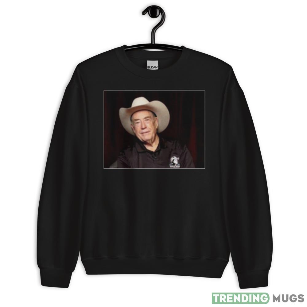 Rip to the Legend Doyle Brunson shirt - 18000 Unisex Heavy Blend Crewneck Sweatshirt Rip to the Legend Doyle Brunson shirt - 18000 Unisex Heavy Blend Crewneck Sweatshirt