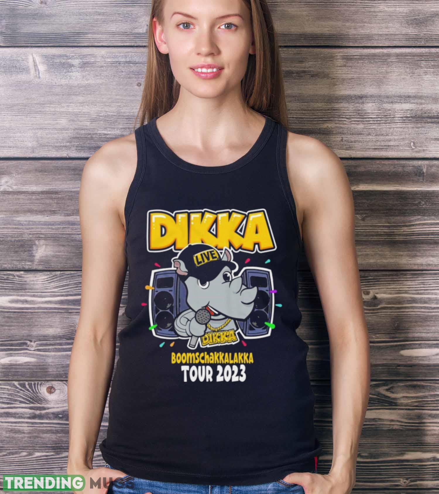 DIKKA Boomschakkalakka Tour 2023 Shirt Dark Shirt DIKKA Boomschakkalakka Tour 2023 Shirt Dark Shirt