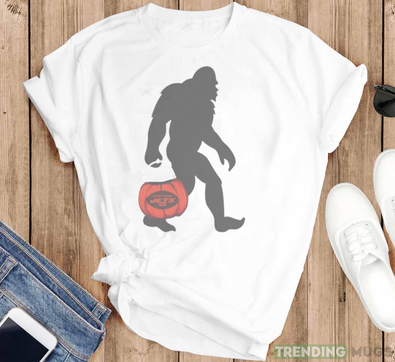 New York Jets Bigfoot Halloween shirt Light Shirt New York Jets Bigfoot Halloween shirt Light Shirt