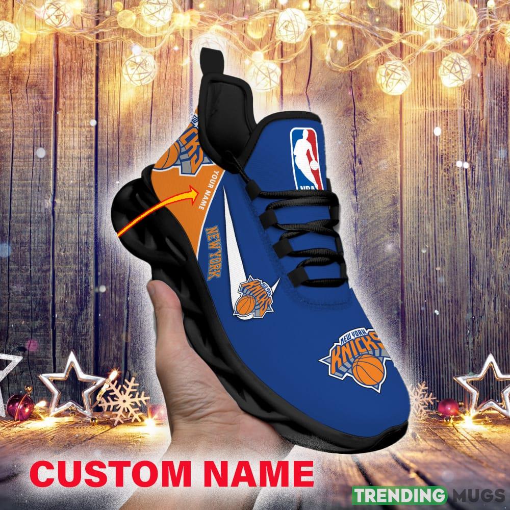 New York Knicks Custom Name NBA Max Soul Shoes Gift For Fans Running Sneaker - New York Knicks Personalized NBA Max Soul Shoes_1 New York Knicks Custom Name NBA Max Soul Shoes Gift For Fans Running Sneaker - New York Knicks Personalized NBA Max Soul Shoes_1