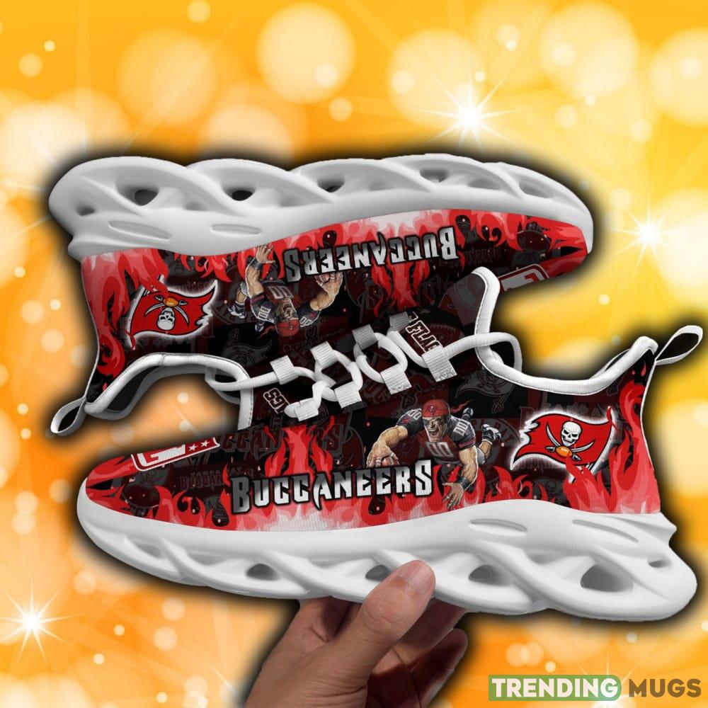Tampa Bay Buccaneers NFL New Runway Max Soul Sneaker For Men And Women Sports Shoes Fans Gift Max Soul Tampa Bay Buccaneers NFL New Runway Max Soul Sneaker For Men And Women Sports Shoes Fans Gift Max Soul