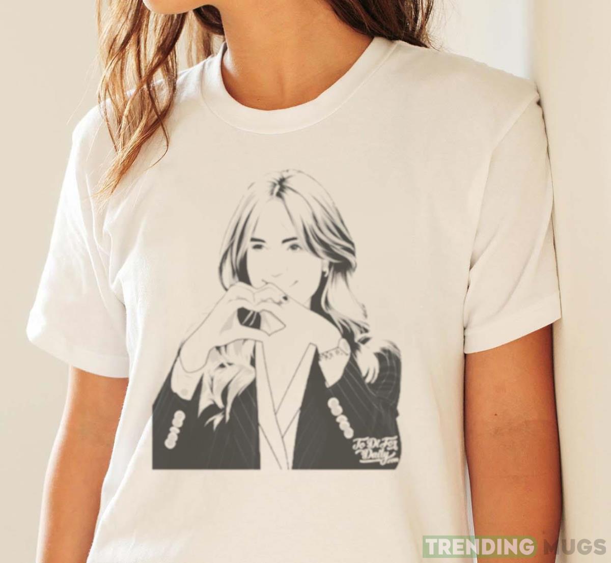 Princess kate queen of hearts shirt Light Shirt Princess kate queen of hearts shirt Light Shirt