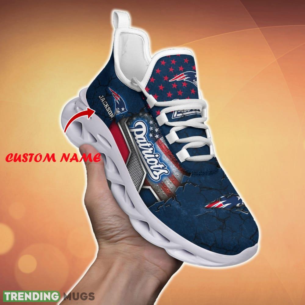 Custom Name New England Patriots Sport Team Chunky Sneakers For Fans Gift New Max Soul Shoes - New England Patriots Sport Clunky Sneakers Custom Sport Shoes For Fan_1 Custom Name New England Patriots Sport Team Chunky Sneakers For Fans Gift New Max Soul Shoes - New England Patriots Sport Clunky Sneakers Custom Sport Shoes For Fan_1