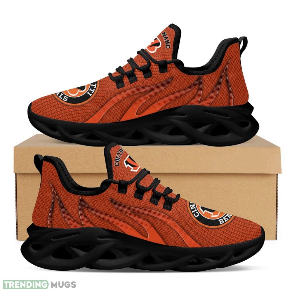 Cincinnati Bengals Custom Name Sport Max Soul Sneaker Shoes For Fans - Cincinnati Bengals Sport Max Soul Sneaker Shoes_1 Cincinnati Bengals Custom Name Sport Max Soul Sneaker Shoes For Fans - Cincinnati Bengals Sport Max Soul Sneaker Shoes_1