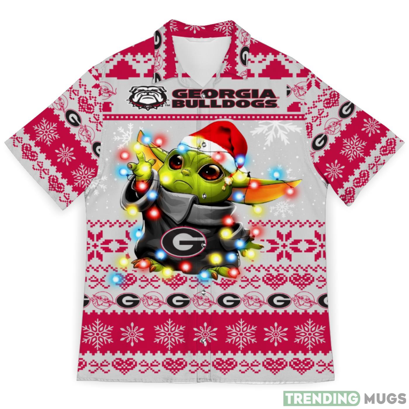 Georgia Bulldogs Baby Yoda Star Wars Ugly Christmas Sweater Pattern 3D Hawaiian Shirt Christmas Gift Product Photo 1 Georgia Bulldogs Baby Yoda Star Wars Ugly Christmas Sweater Pattern 3D Hawaiian Shirt Christmas Gift Product Photo 1
