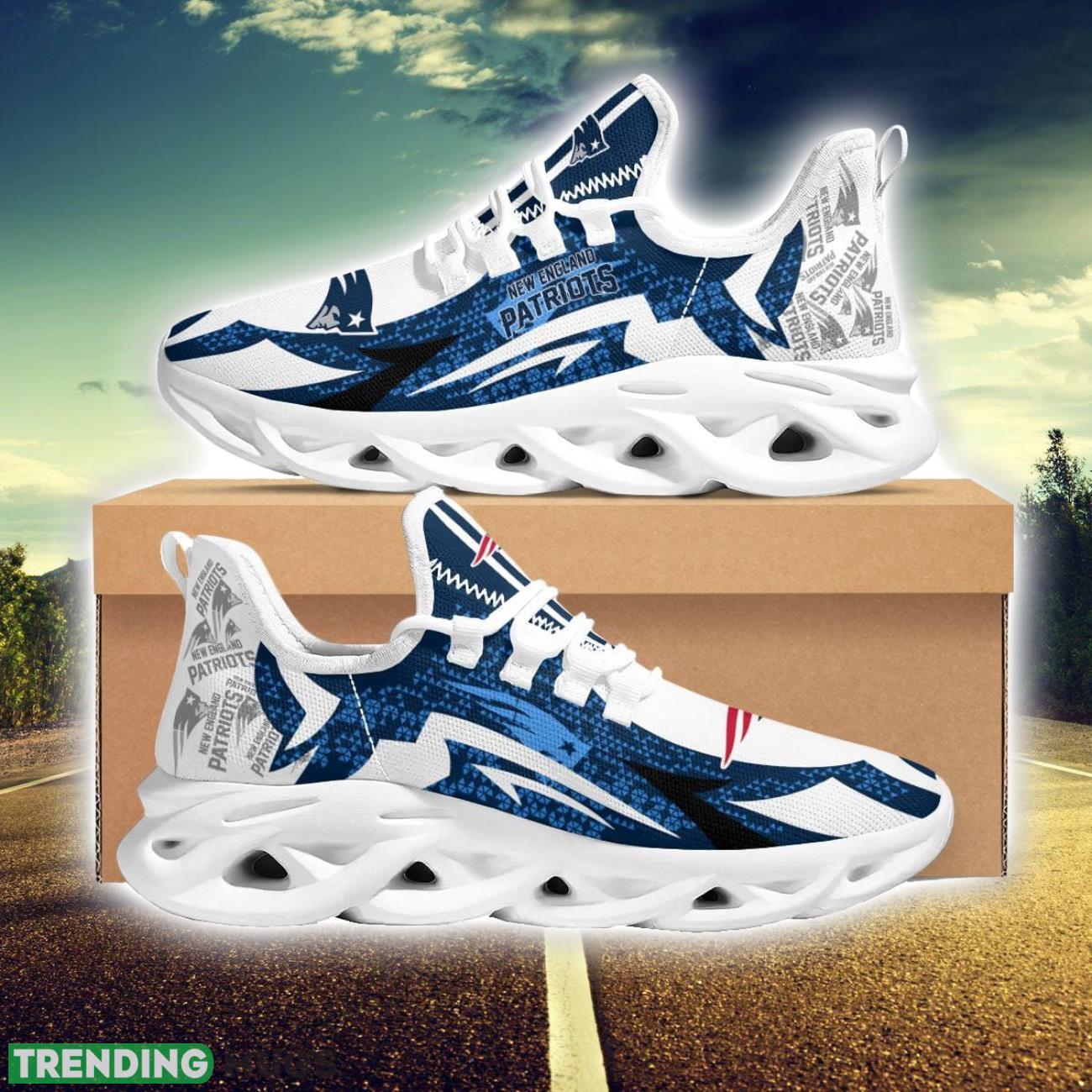 New England Patriots Team Logo Shoes Max Soul Sneakers For Running Lovers Product Photo 1 New England Patriots Team Logo Shoes Max Soul Sneakers For Running Lovers Product Photo 1