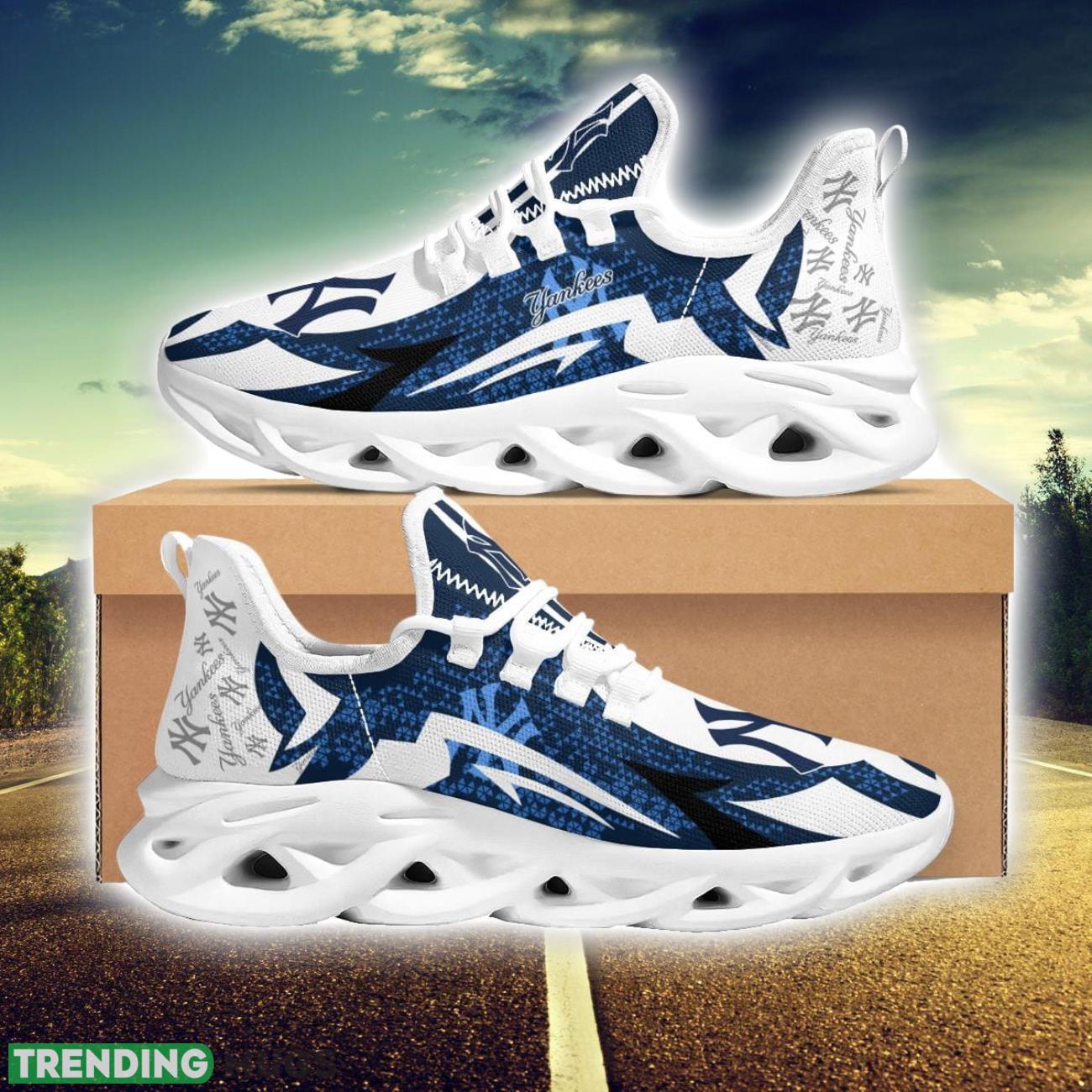 New York Yankees Team Logo Shoes Max Soul Sneakers For Running Lovers Product Photo 1 New York Yankees Team Logo Shoes Max Soul Sneakers For Running Lovers Product Photo 1