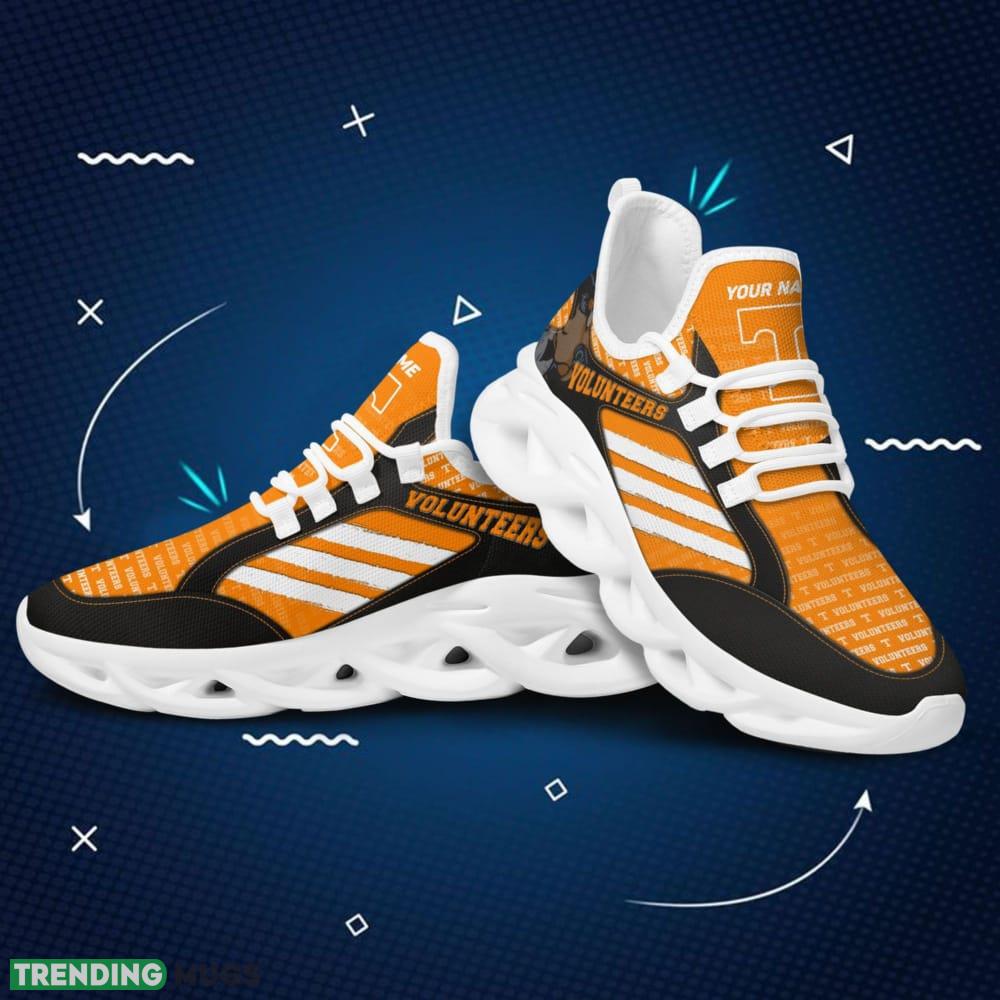 Tennessee Volunteers Logo Pattern Custom Name 3D Max Soul Sneaker Shoes - Tennessee Volunteers Logo Pattern Custom Name 3D Max Soul Sneaker Shoes_1