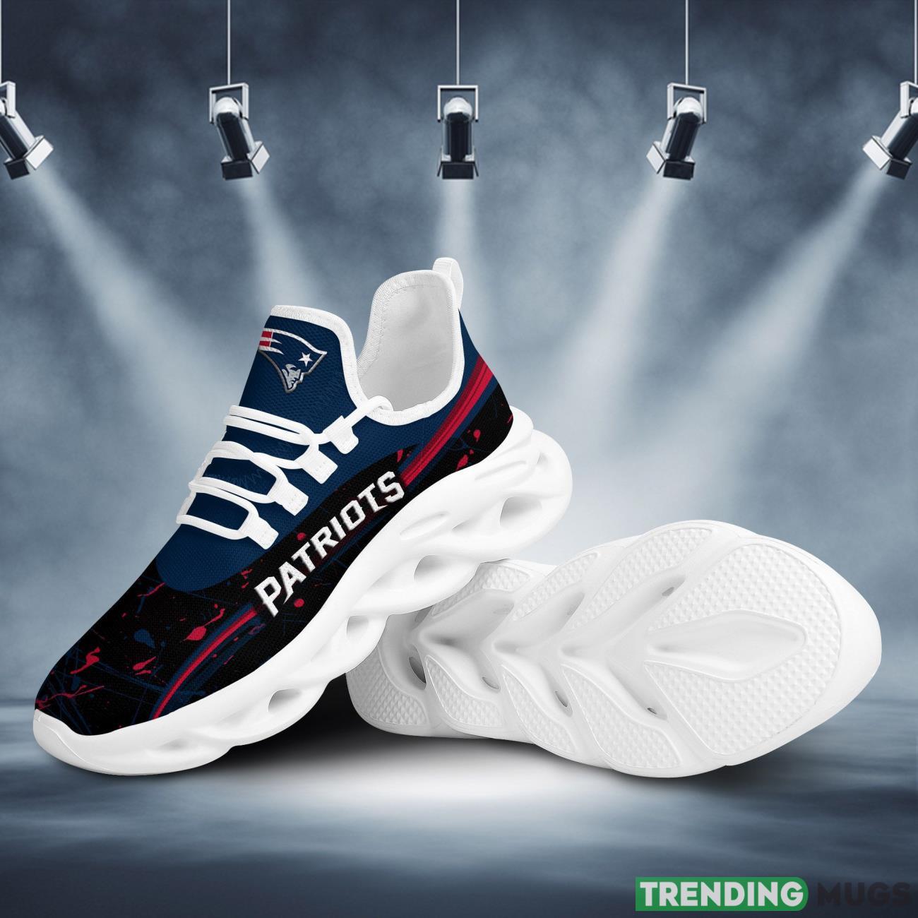 New England Patriots Splash Colors Design Trending Max Soul Clunky Sneaker Shoes For Mens Womens American Football Team Max Soul New England Patriots Splash Colors Design Trending Max Soul Clunky Sneaker Shoes For Mens Womens American Football Team Max Soul